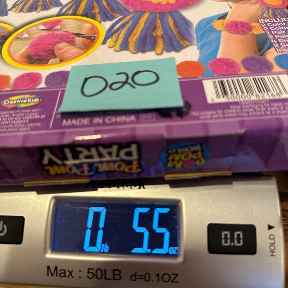 Pom Pom World Creative Kids DIY Pom Pom Earrings Jewelry Making Kit Girl Gift - Picture 12 of 12